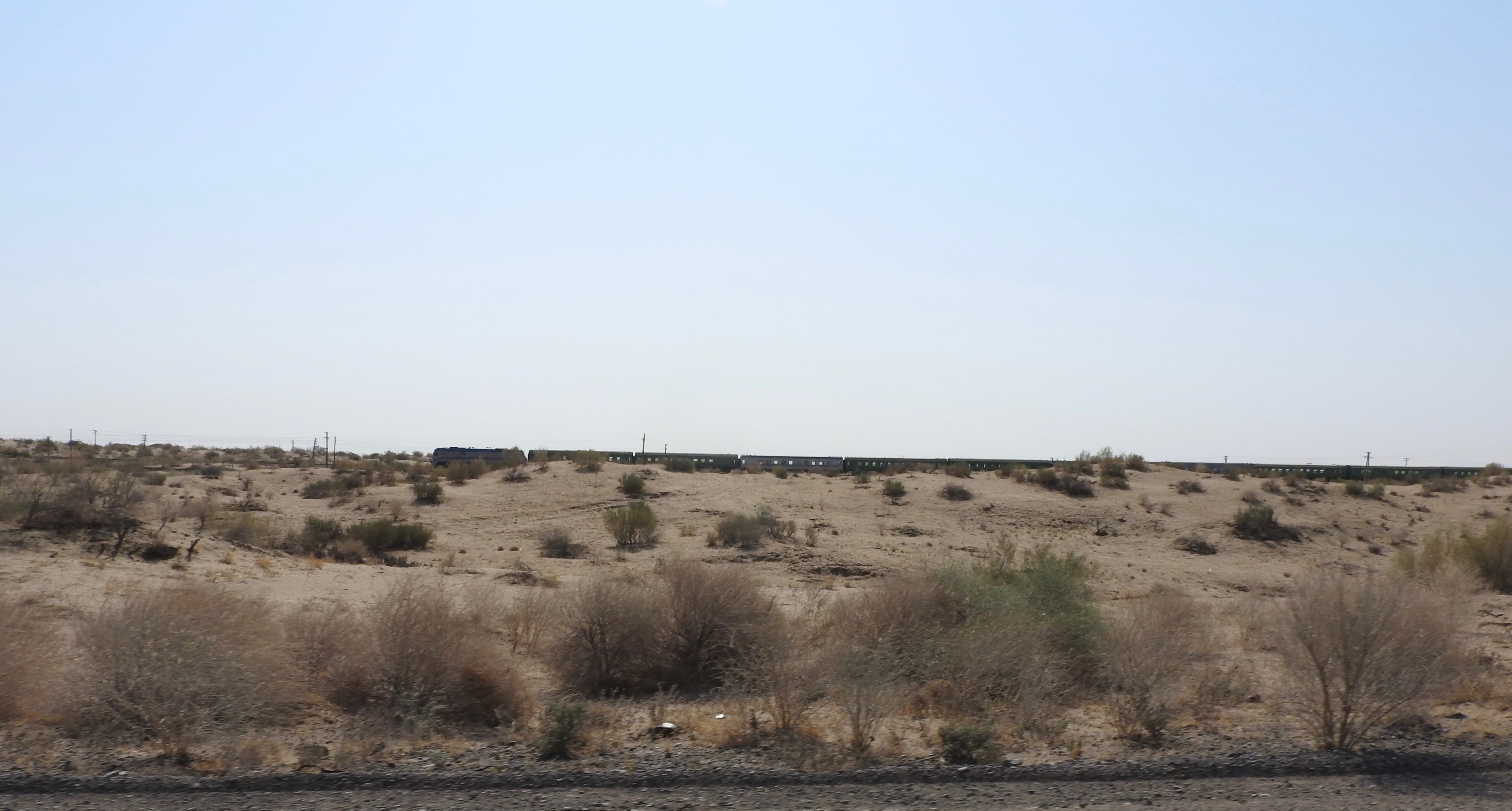Train Karakum Desert, Turkmenistan