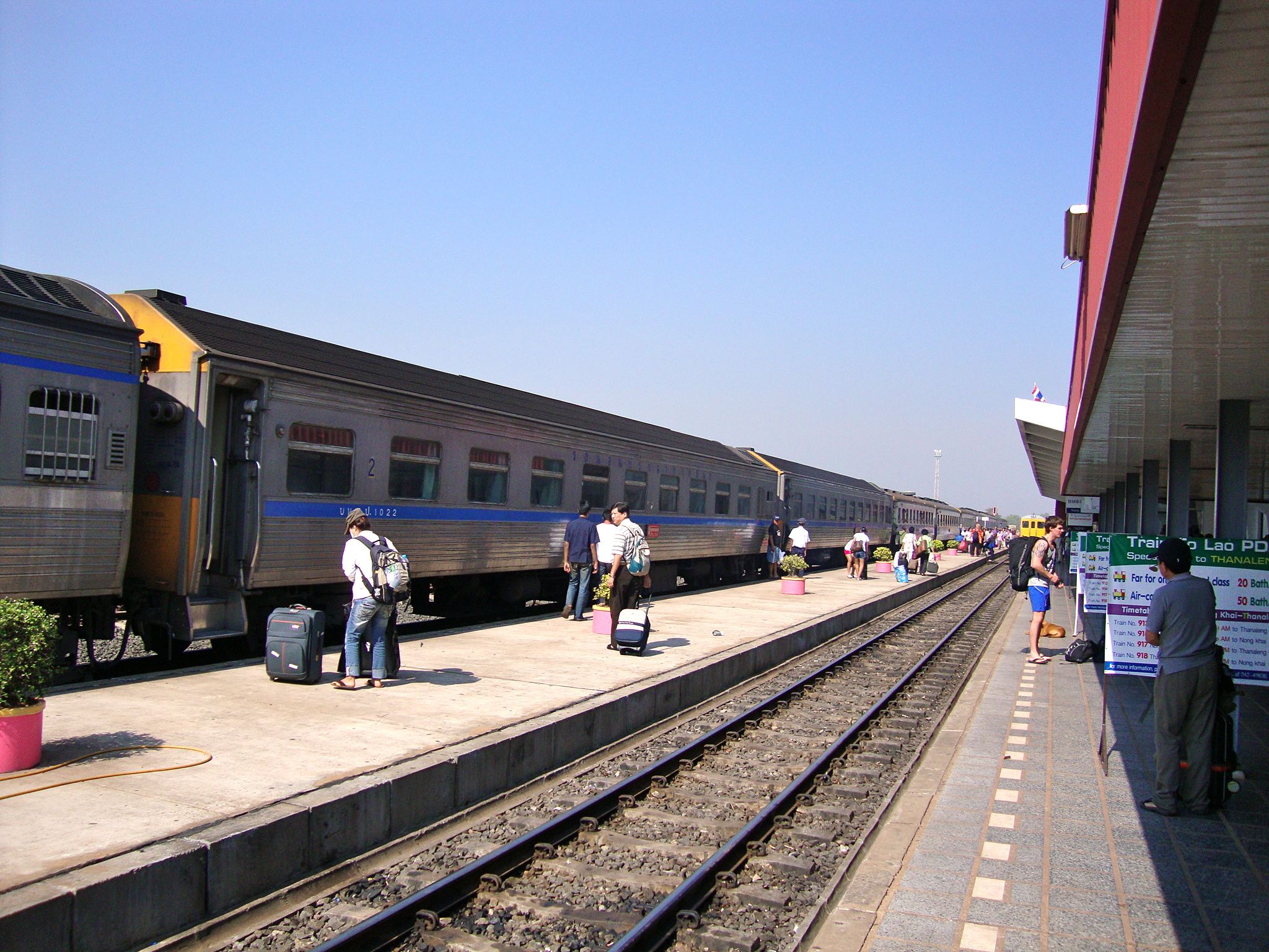 The Overnight Train Bangkok to Vientiane